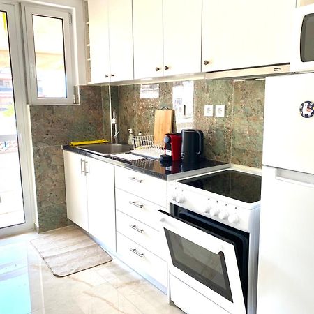 Quiet Near Subway And Acropolis 2 Bedrooms Apt Атина Екстериор снимка