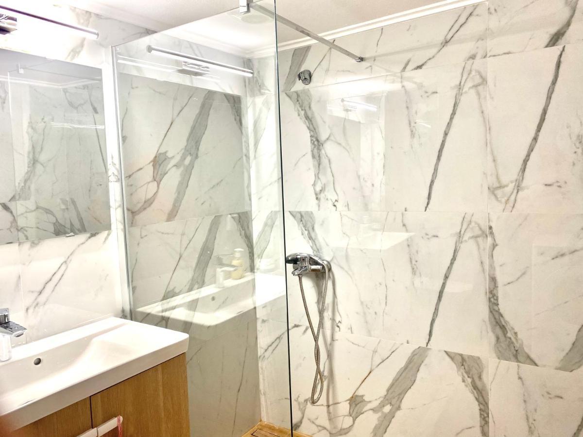 Quiet Near Subway And Acropolis 2 Bedrooms Apt Атина Екстериор снимка